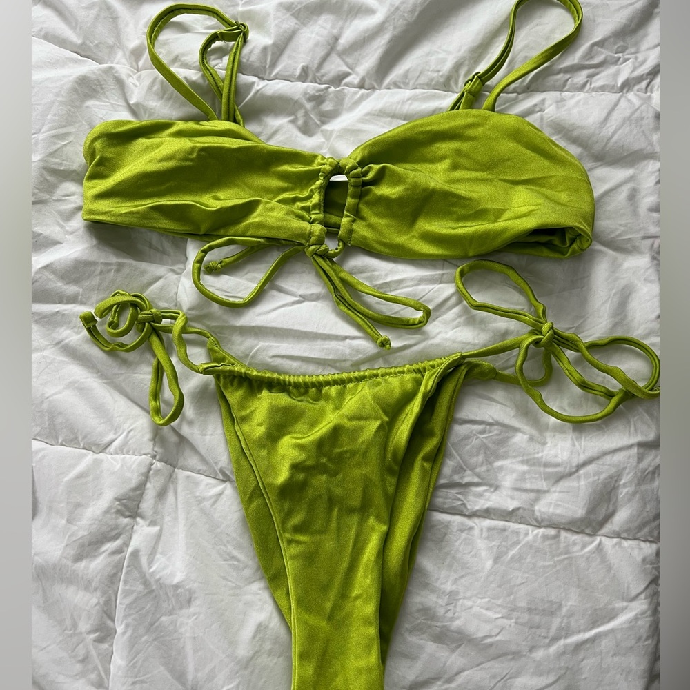 Garage Bikini Set